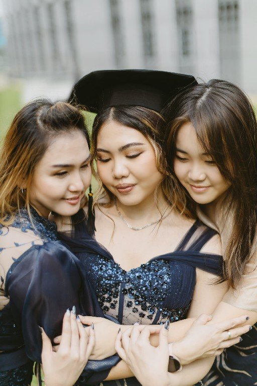3 Hours Graduation Personal Photographer